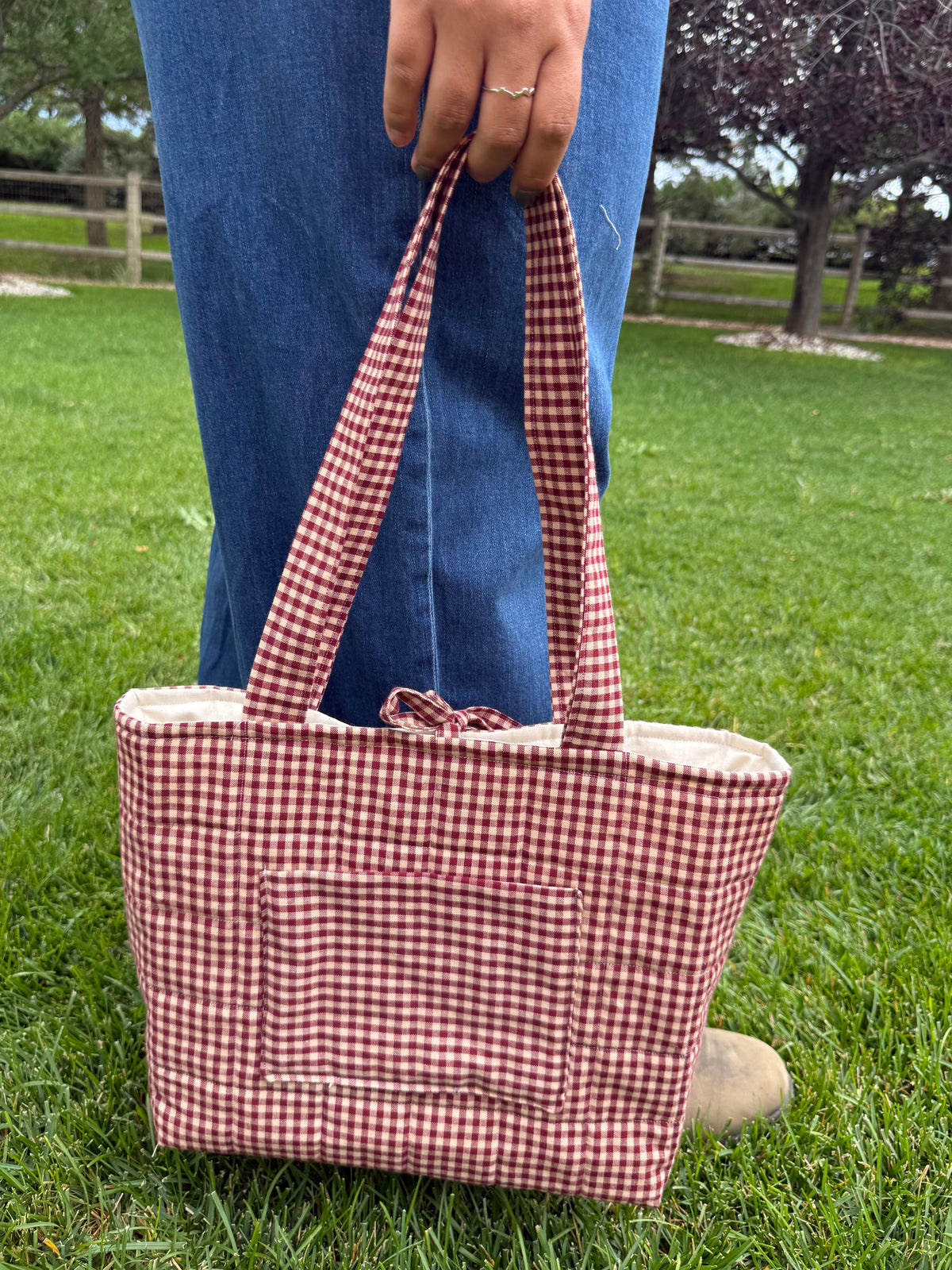 Red Gingham Quilted Bible Tote Bag