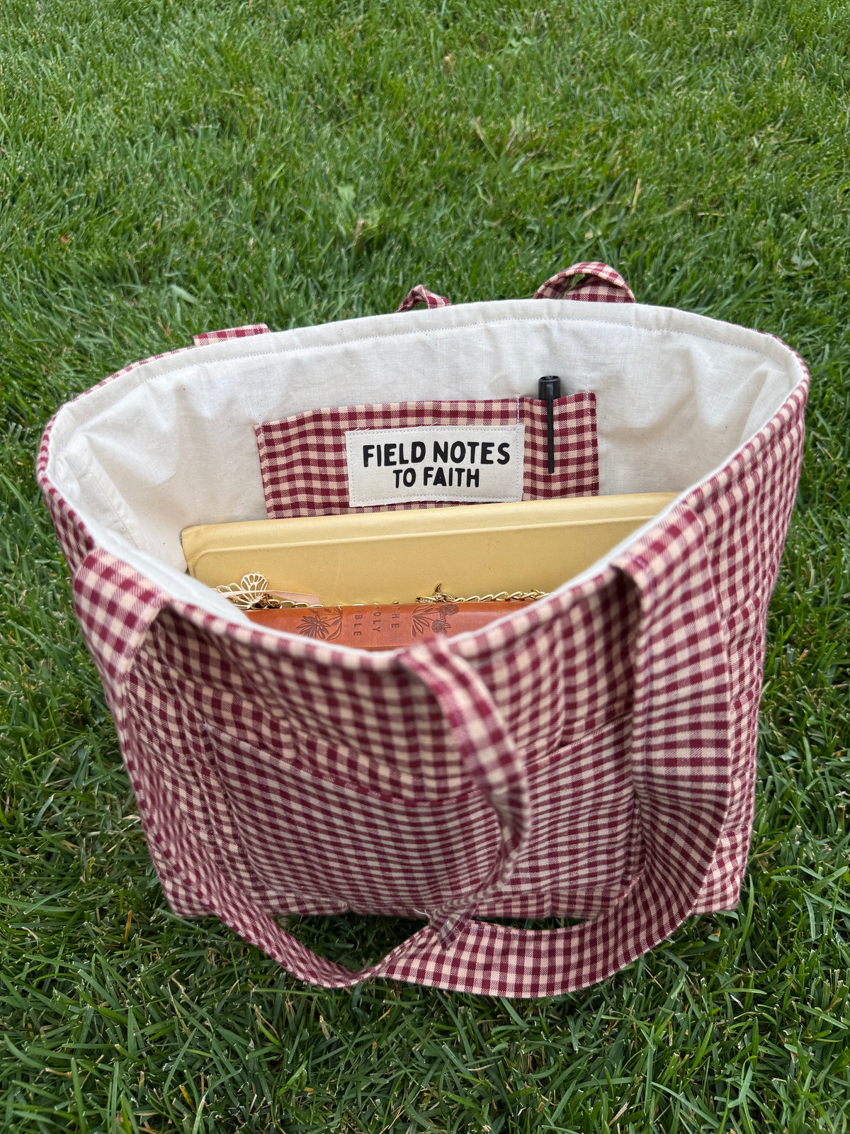 Red Gingham Quilted Bible Tote Bag